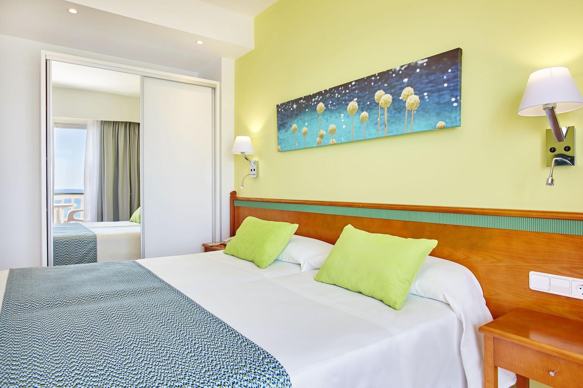 Universal Hotel Laguna Canyamel  Zewnętrze zdjęcie